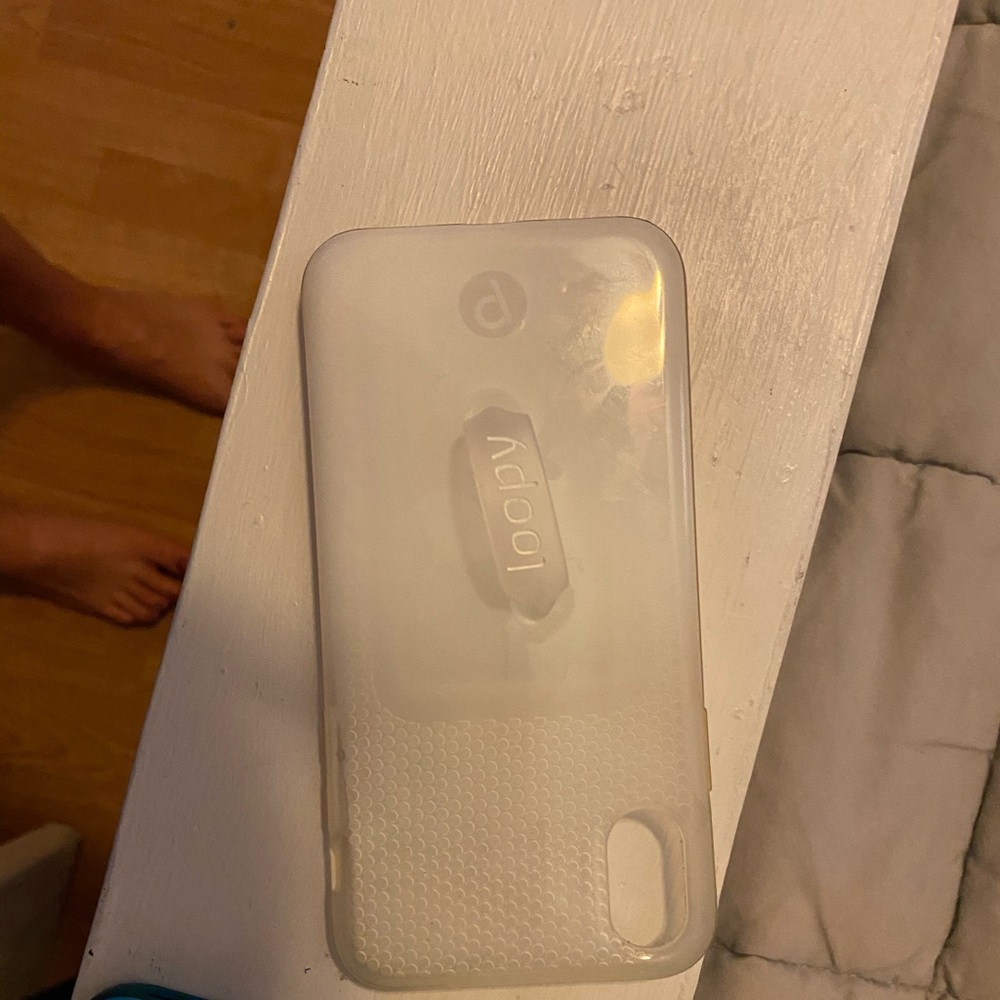 iPhone X ombré clear loopy case